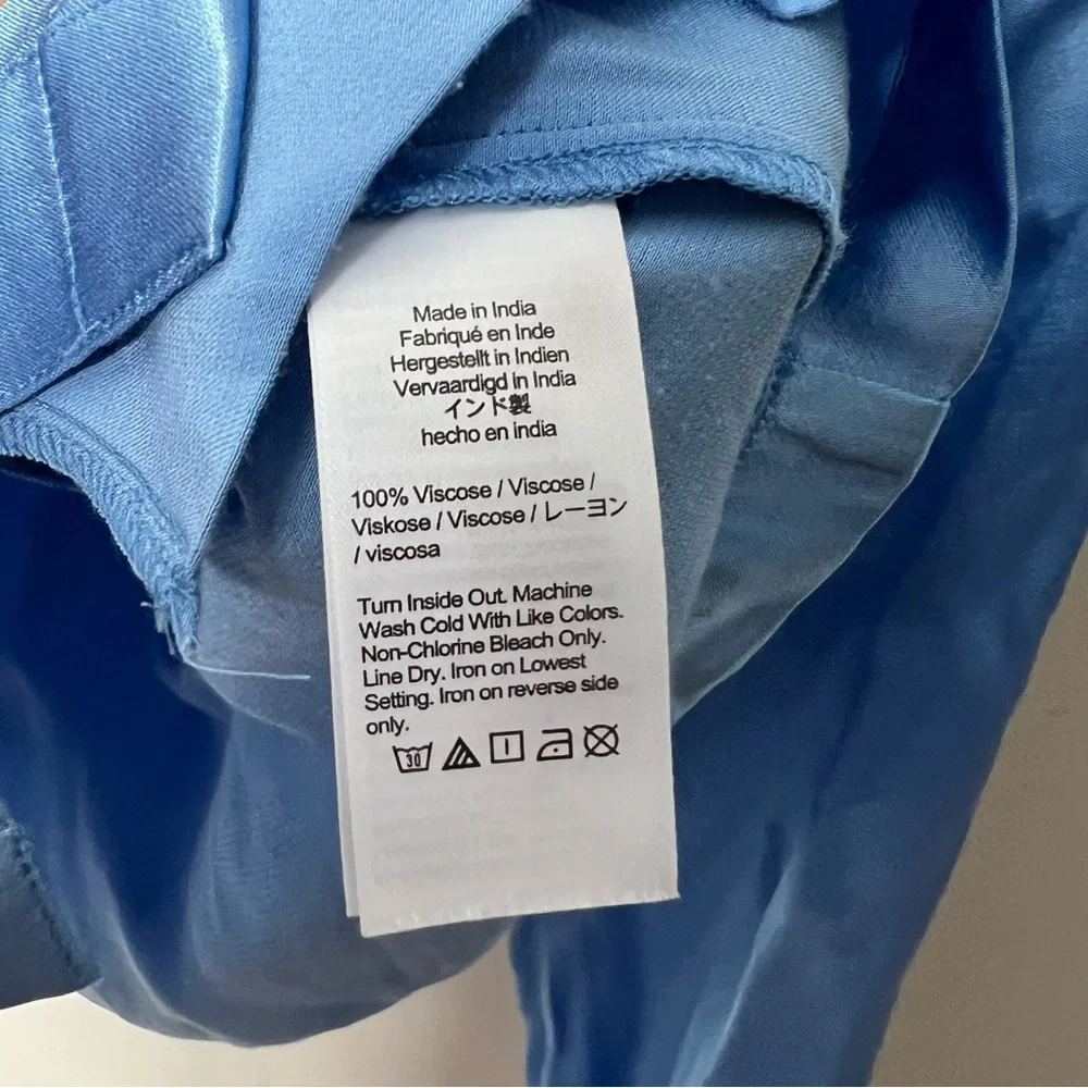 J. Crew Satin Lady Shirt Jacket Baby Blue Gokd Buttons rounded Collar XS 852
